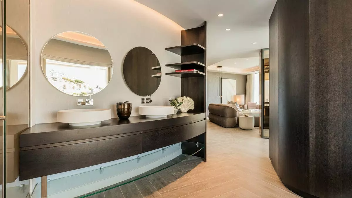 Apartment Of 219 M² In Benahavis, Spain