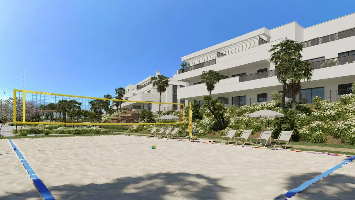Apartment Of 90 M² In Estepona, Spain