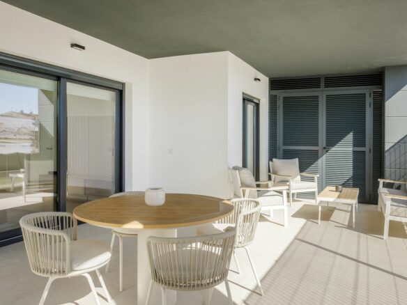3-bedroom Apartment In Torrevieja, Spain (96 M²)