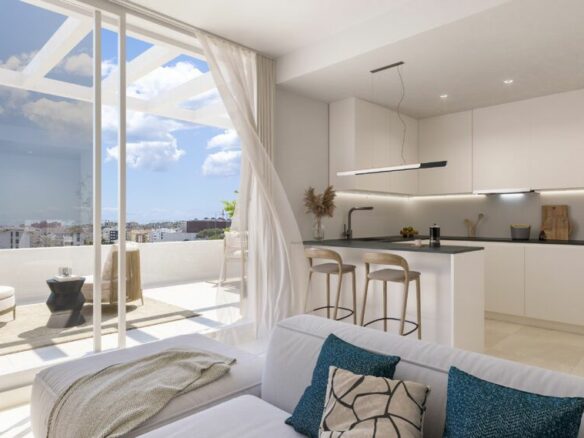 Apartment Of 114 M² In Estepona, Spain