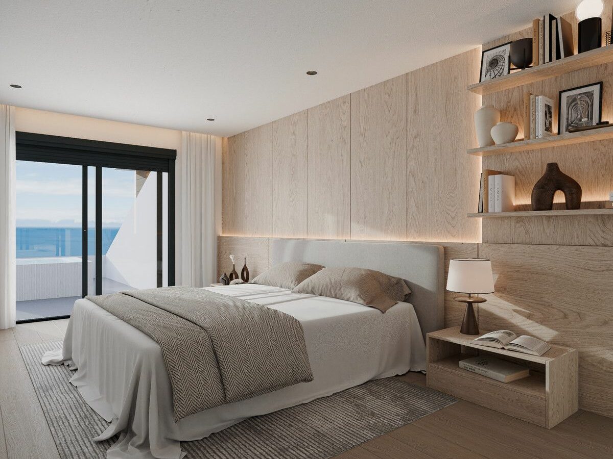 Apartment Of 63 M² With Sea View In Fuengirola, Spain