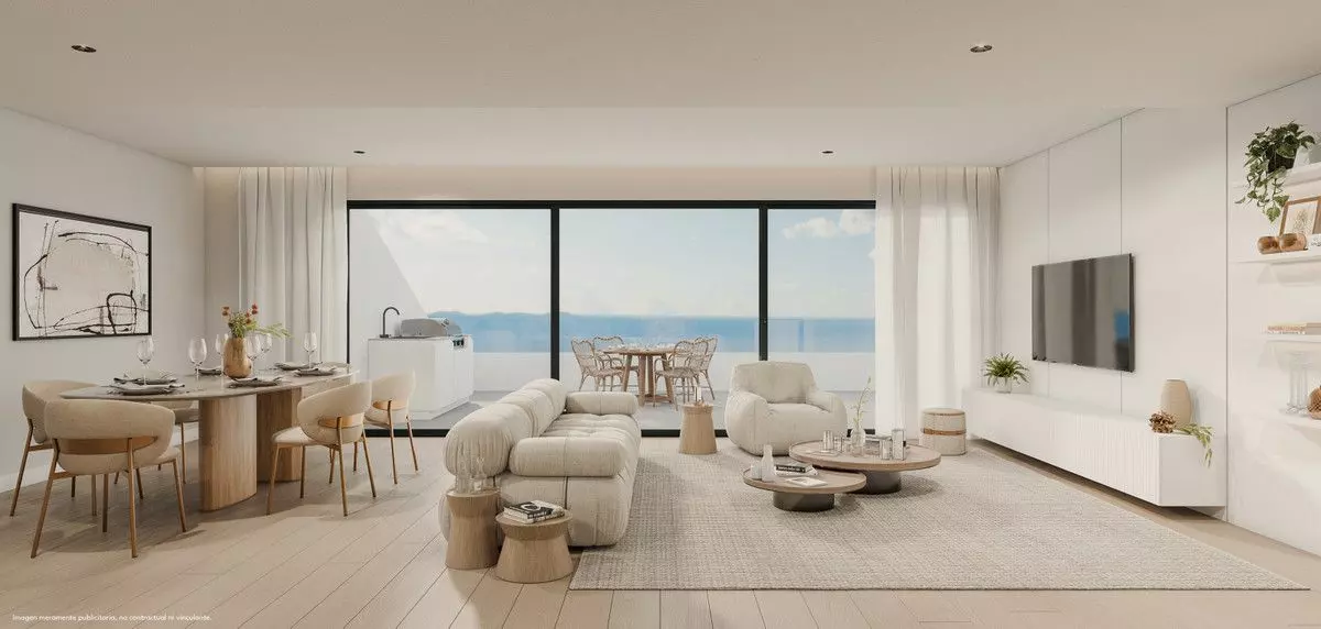 Apartment Of 63 M² With Sea View In Fuengirola, Spain