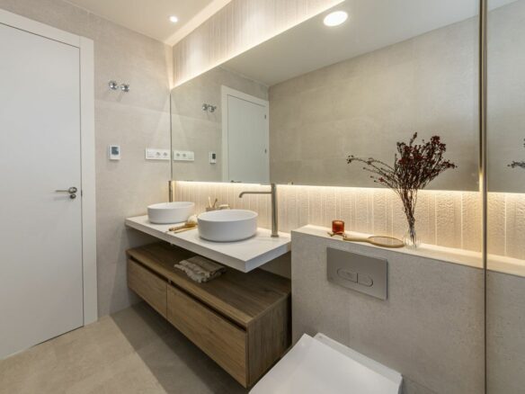 Villa Of 106 M² In Baños Y Mendigo, Spain