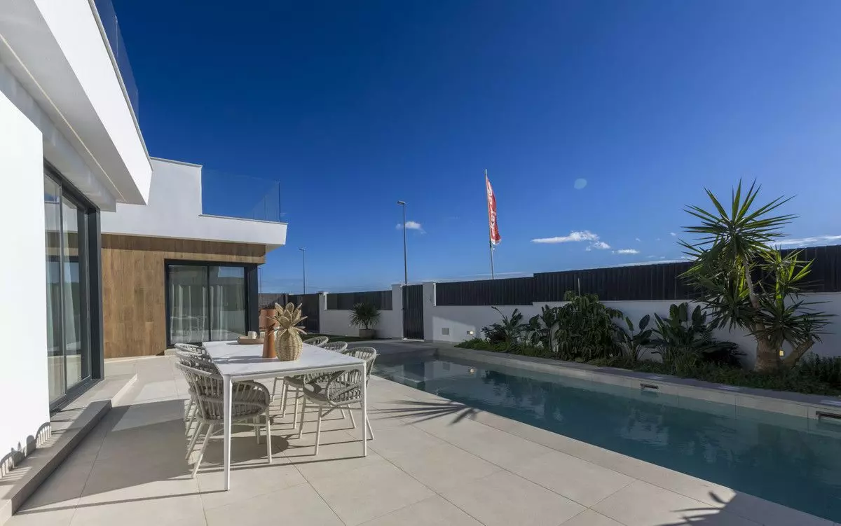 Villa Of 106 M² In Baños Y Mendigo, Spain