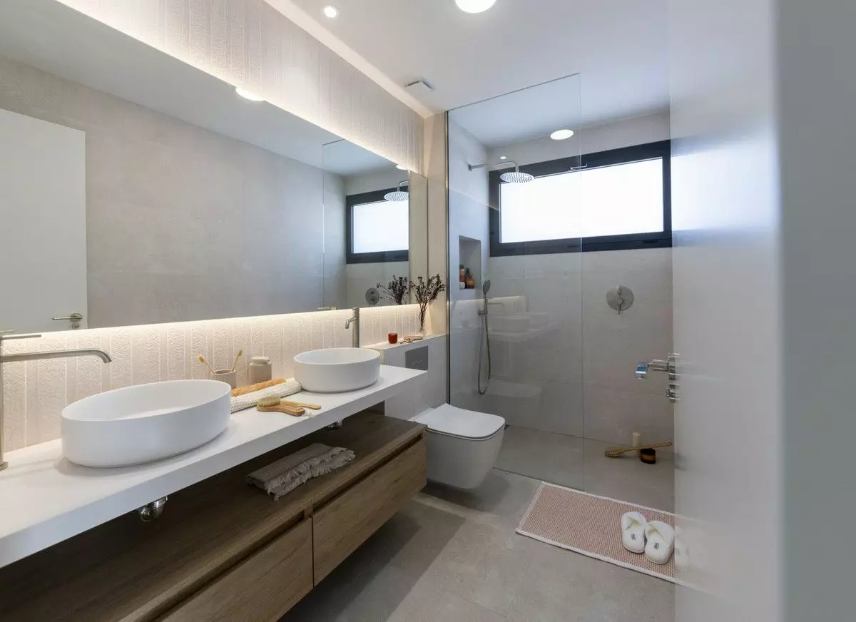 Villa Of 106 M² In Baños Y Mendigo, Spain