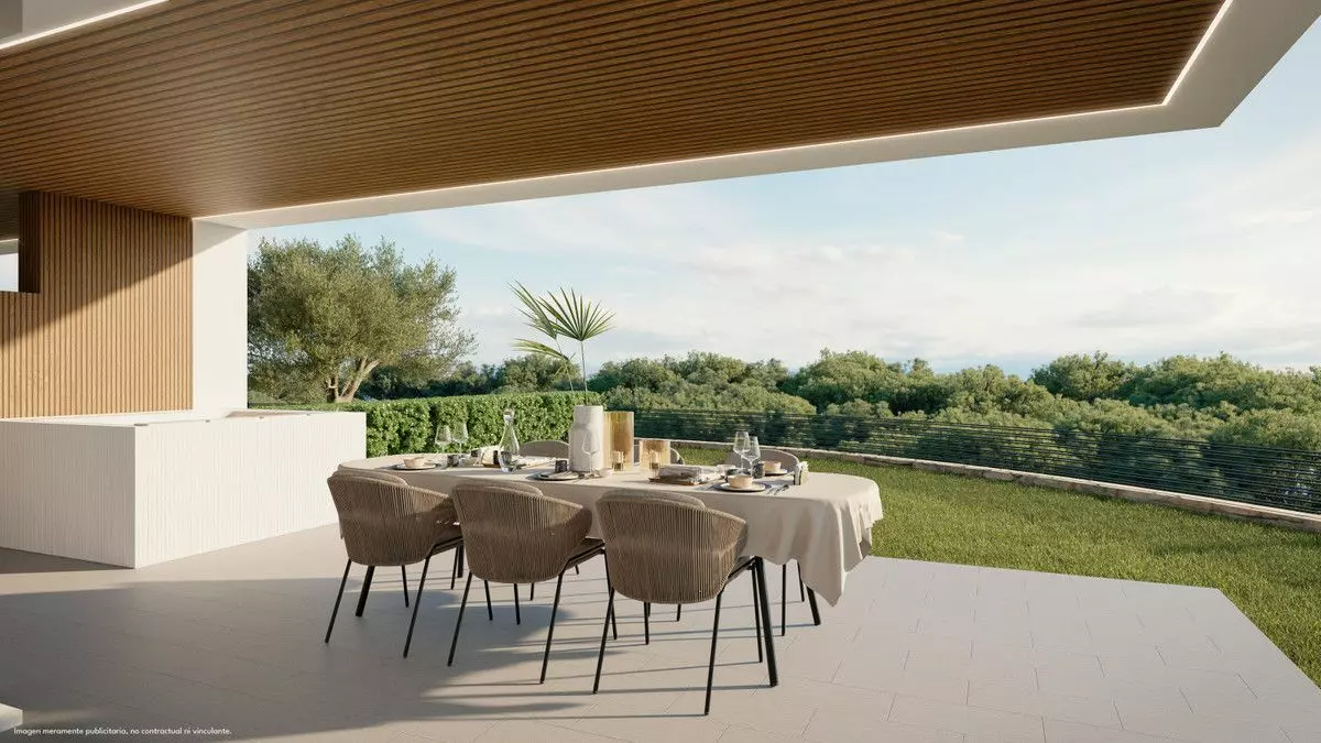 Apartment Of 63 M² With Sea View In Fuengirola, Spain