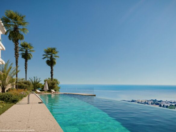 Apartment Of 85 M² In Fuengirola, Spain