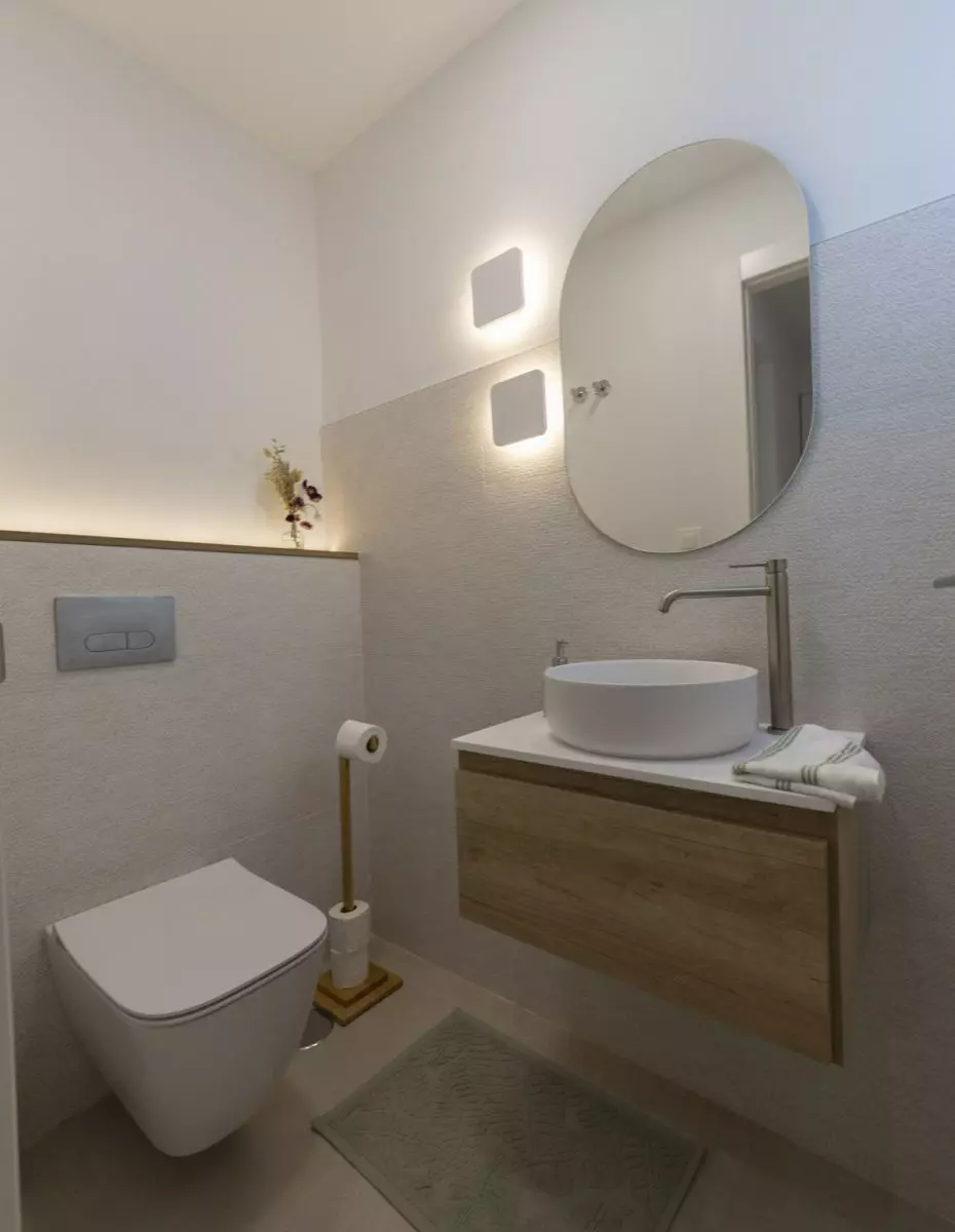 Villa Of 123 M² In Baños Y Mendigo, Spain
