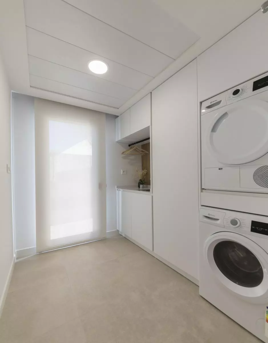 Villa Of 106 M² In Baños Y Mendigo, Spain