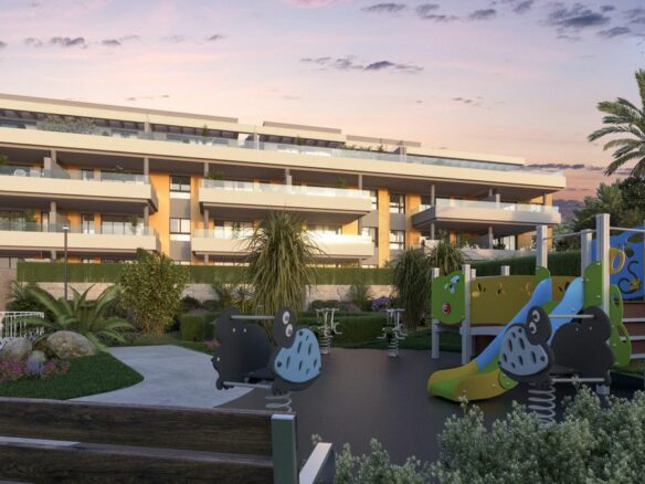Apartment Of 97 M² In Torremolinos, Spain