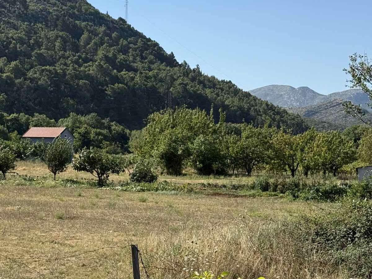 Building Land Of 1,495 M² In Trebinje, Bosnia & Herzegovina