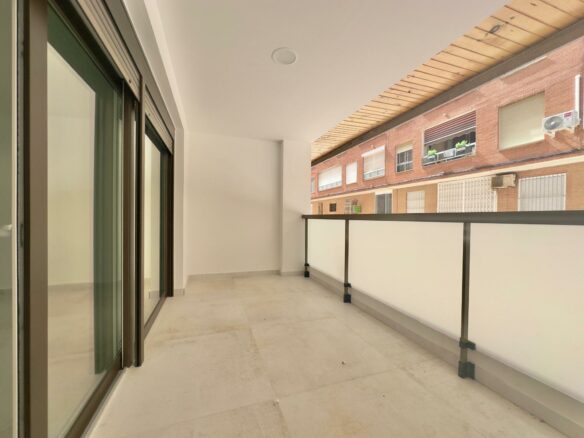 3-bedroom Apartment In Torrevieja, Spain (150 M²)