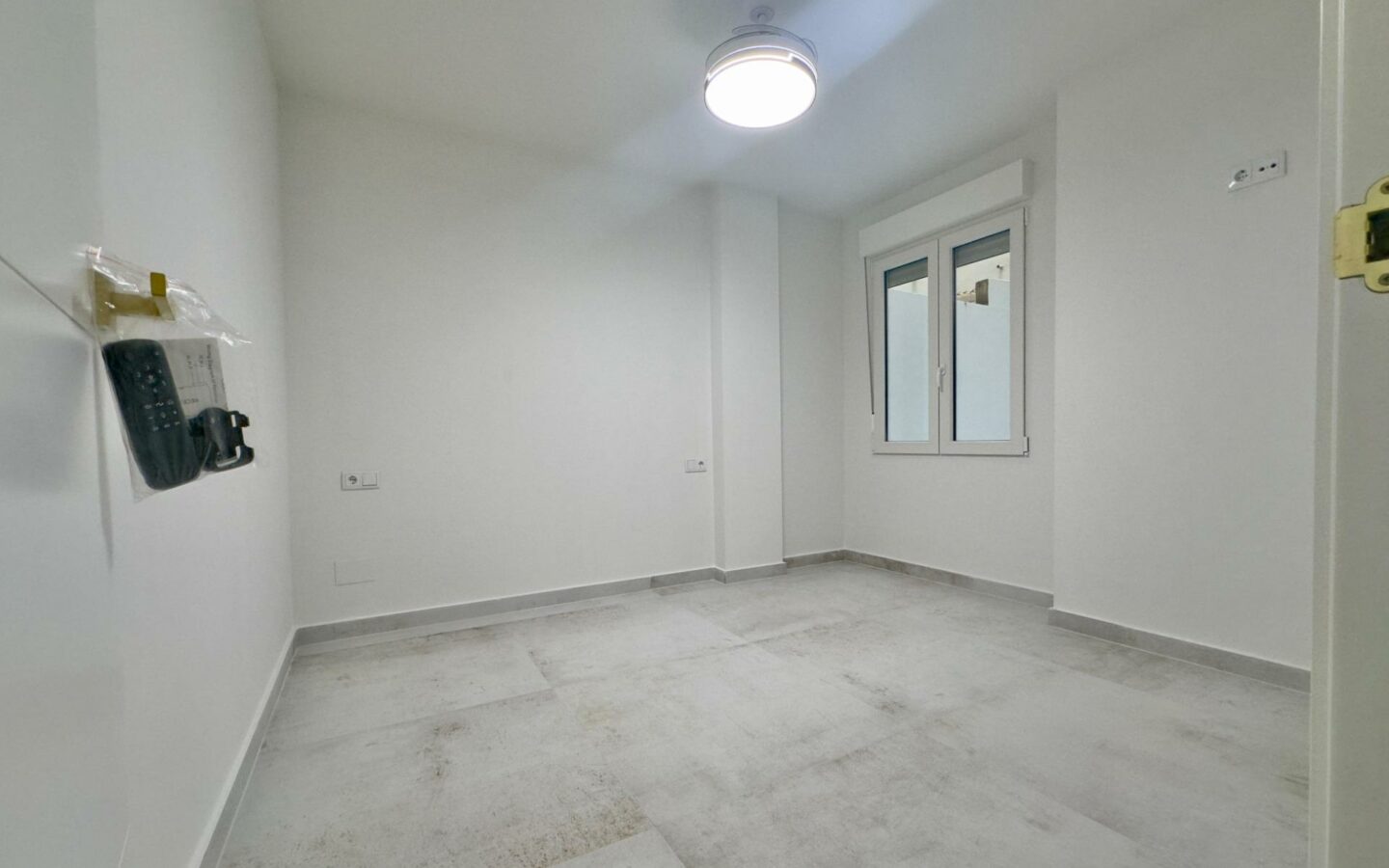 3-bedroom Apartment In Torrevieja, Spain (150 M²)
