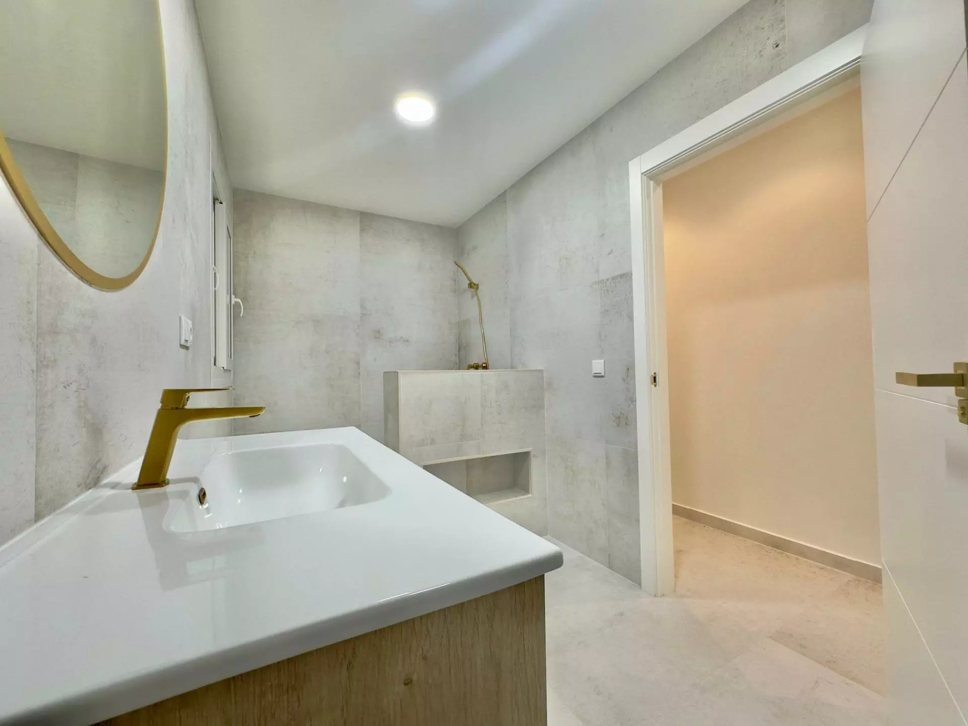 3-bedroom Apartment In Torrevieja, Spain (150 M²)