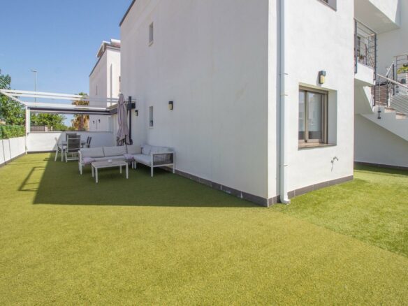 2-bedroom Bungalow In Pilar De La Horadada, Spain (65 M²)