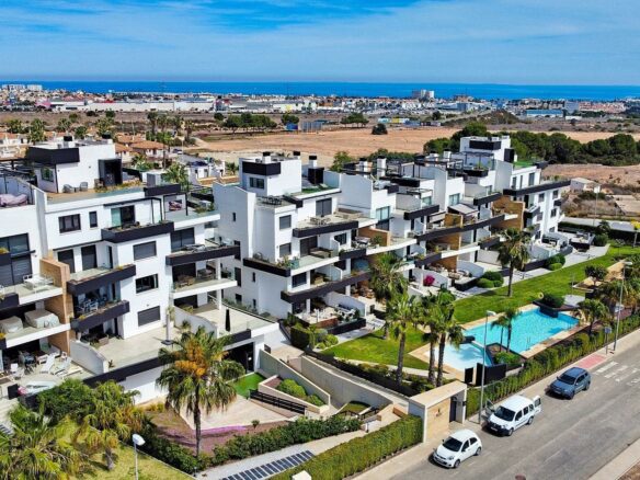Penthouse 134 M² In Orihuela Costa, Spain – Mediter Real Estate