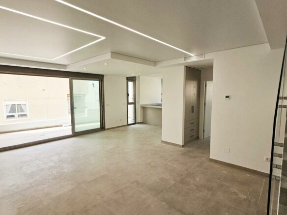 Penthouse 162 M² In Torrevieja, Spain – Mediter Real Estate