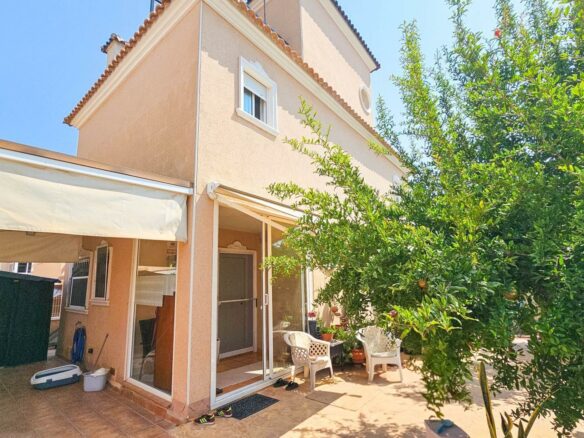 3-bedroom Villa In Orihuela Costa, Spain (156 M²)