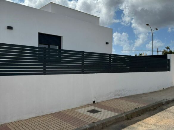 3-bedroom Villa In Cartagena, Spain (120 M²)