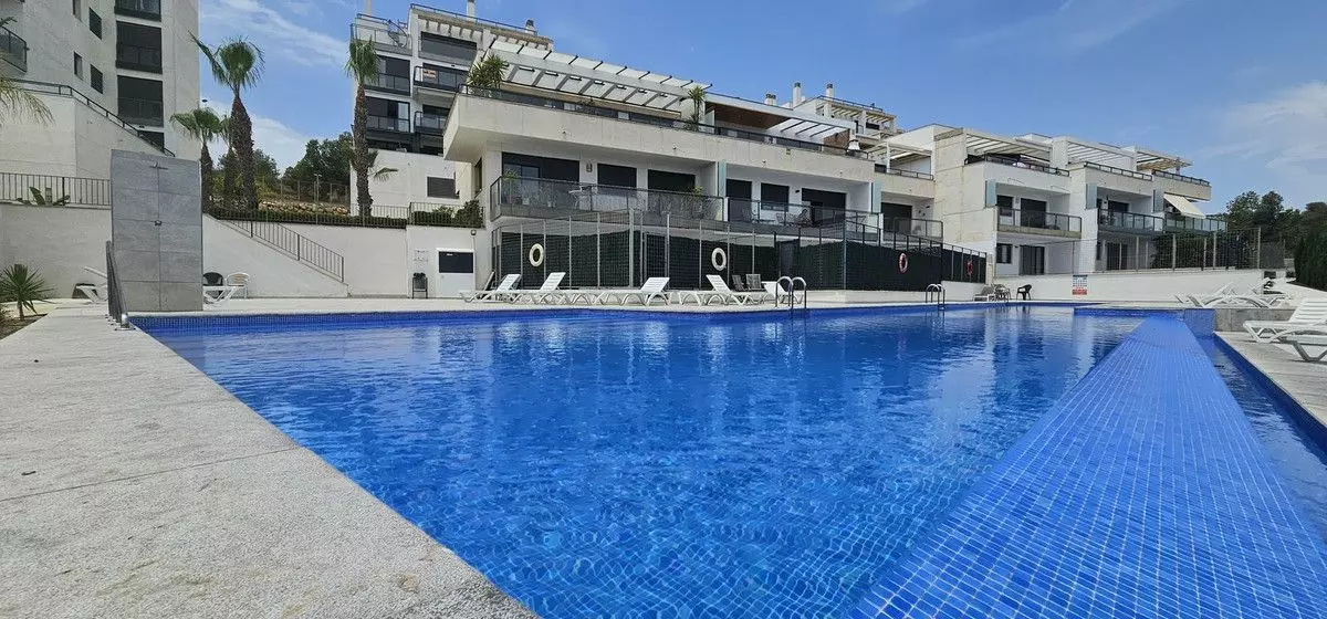 2-bedroom Apartment In Orihuela Costa, Spain (97 M²)