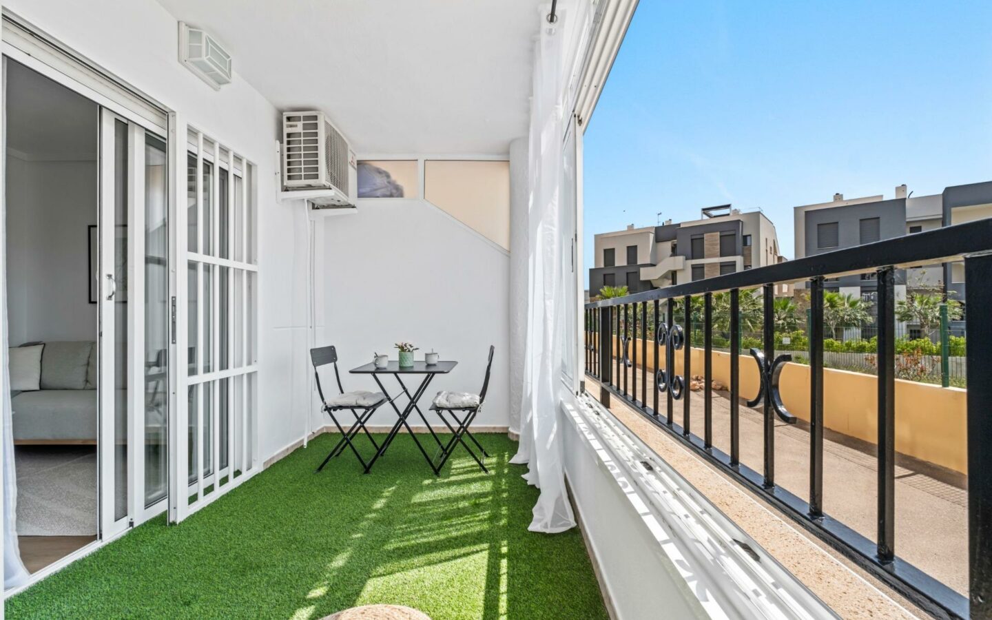 2-bedroom Apartment In Orihuela Costa, Spain (68 M²)