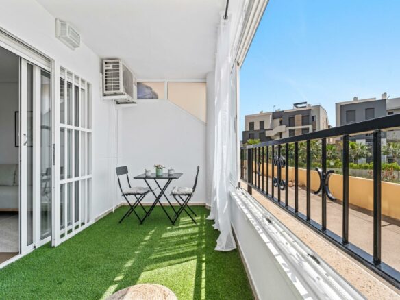 2-bedroom Apartment In Orihuela Costa, Spain (68 M²)