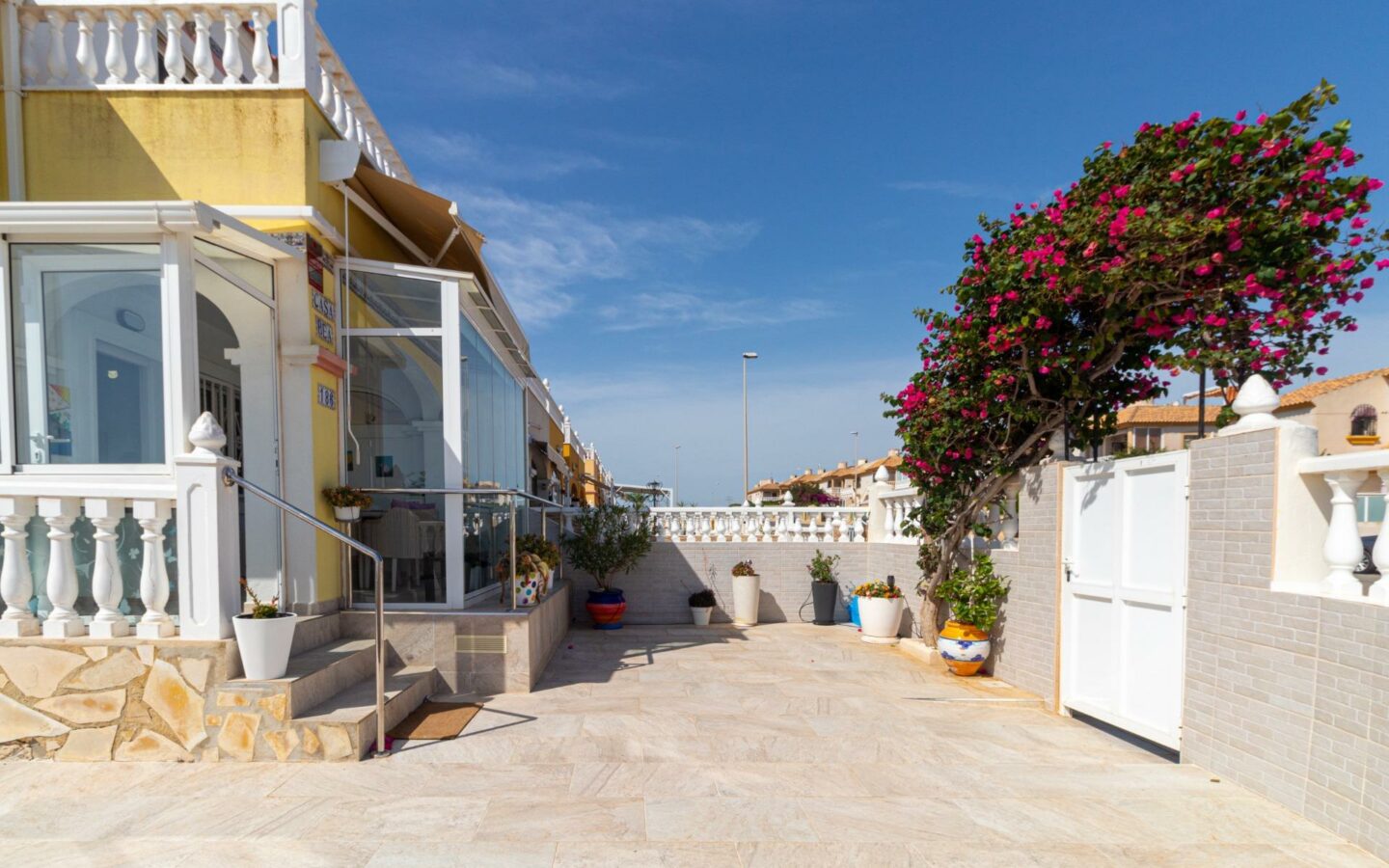 2-bedroom Townhouse In Orihuela Costa, Spain (74 M²)