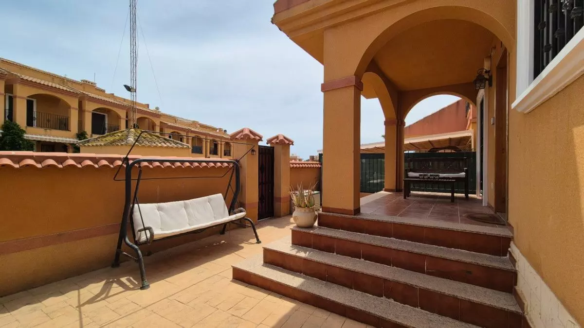 Villa 90 M² In Torrevieja, Spain – Mediter Real Estate