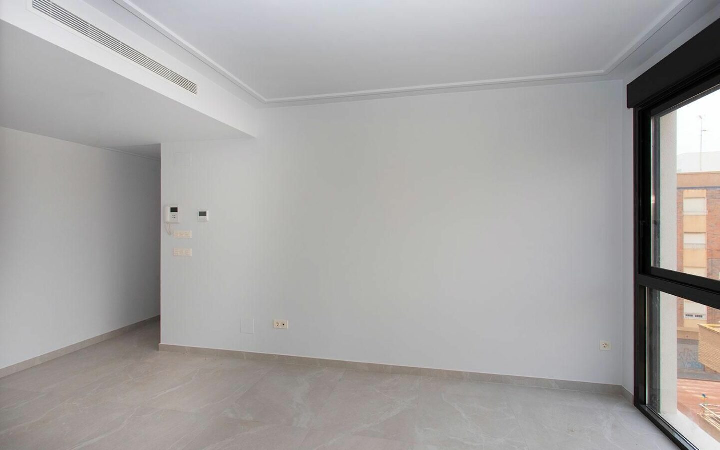 2-bedroom Apartment In Torrevieja, Spain (83 M²)
