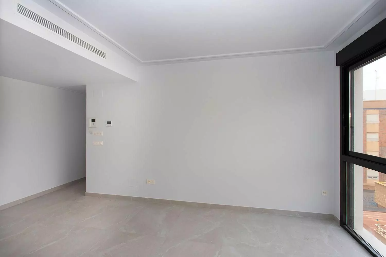 2-bedroom Apartment In Torrevieja, Spain (83 M²)