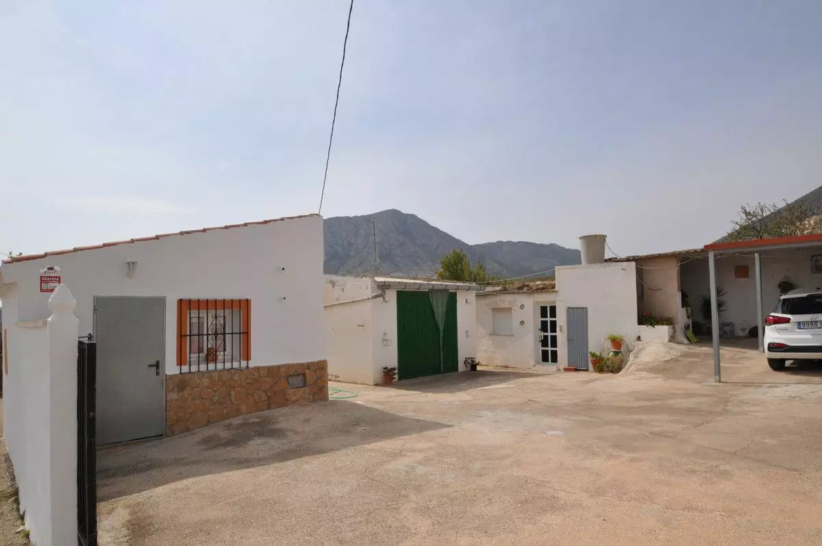 Country House 354 M² In Abanilla, Spain – Mediter Real Estate