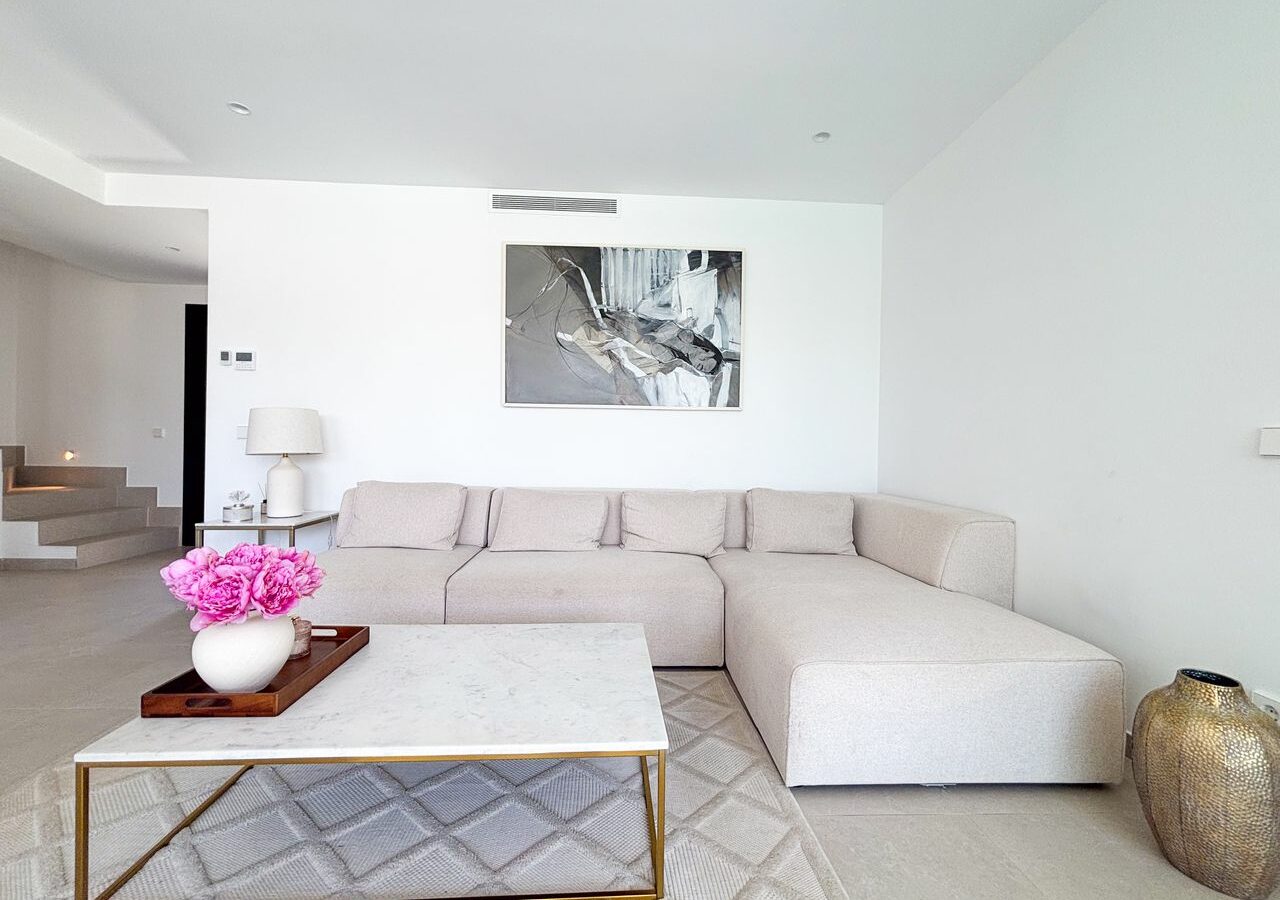 Villa 130 M² In Orihuela Costa, Spain – Mediter Real Estate