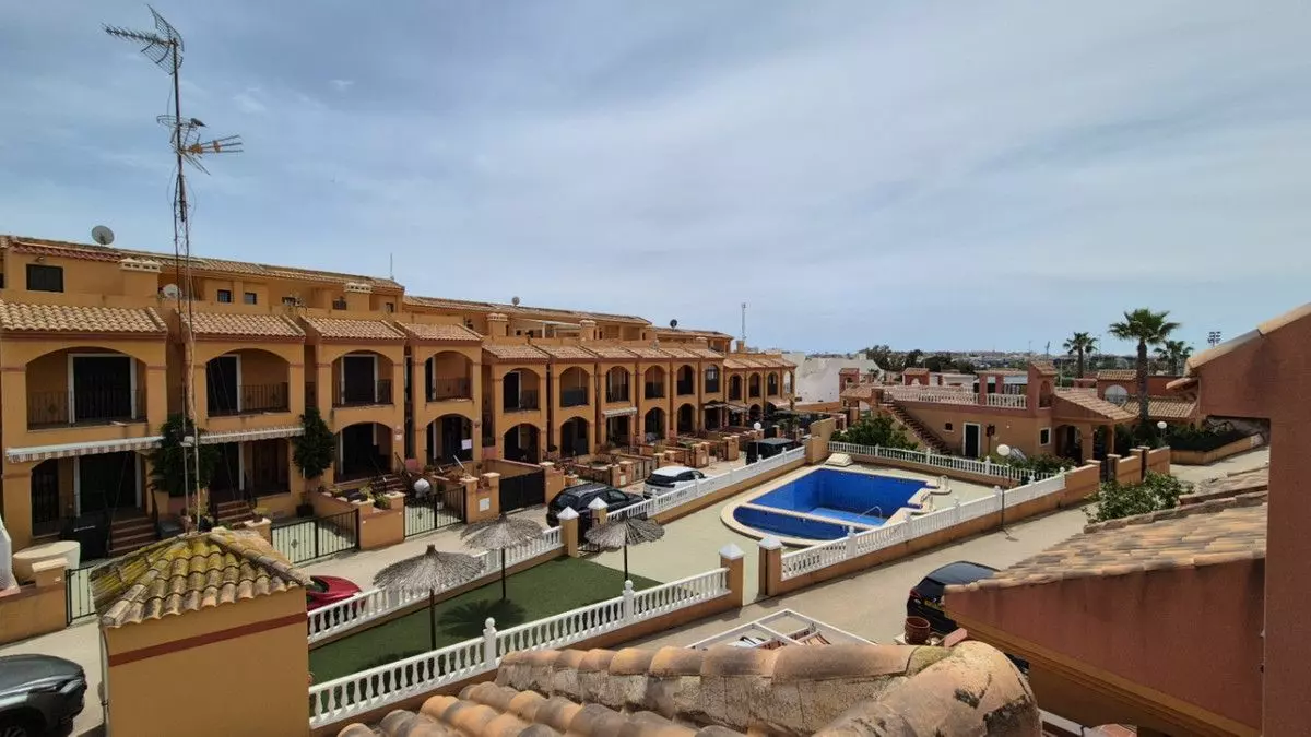 Villa 90 M² In Torrevieja, Spain – Mediter Real Estate