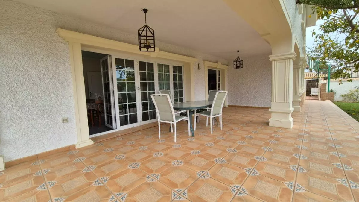Villa 545 M² In Orihuela, Spain – Mediter Real Estate