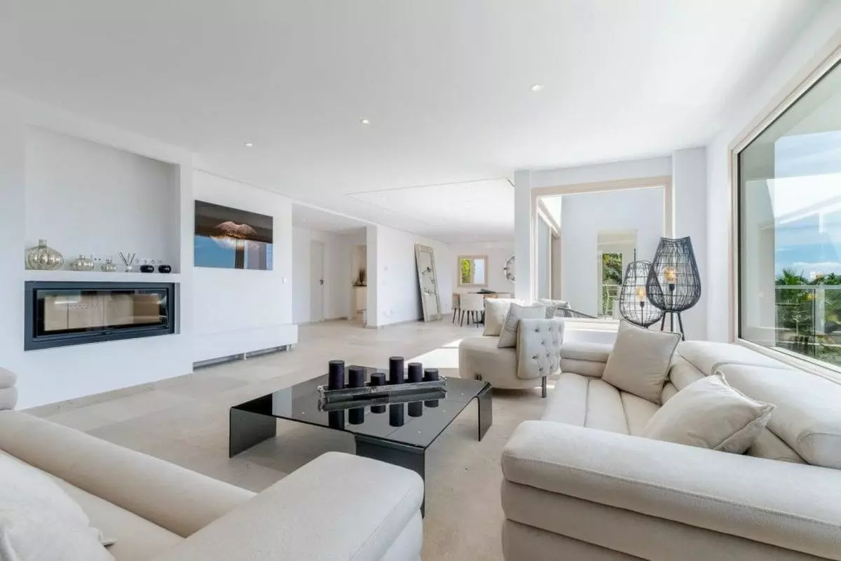 Villa 537 M² In Palma De Mallorca, Spain – Mediter Real Estate