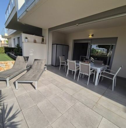 2-bedroom Bungalow In Orihuela, Spain (80 M²)
