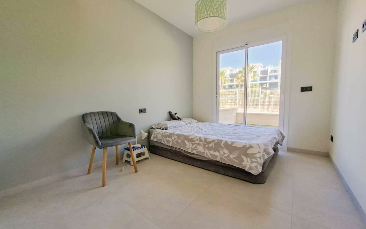 Apartment Of 0 M² With Features In Guardamar Del Segura, Spain