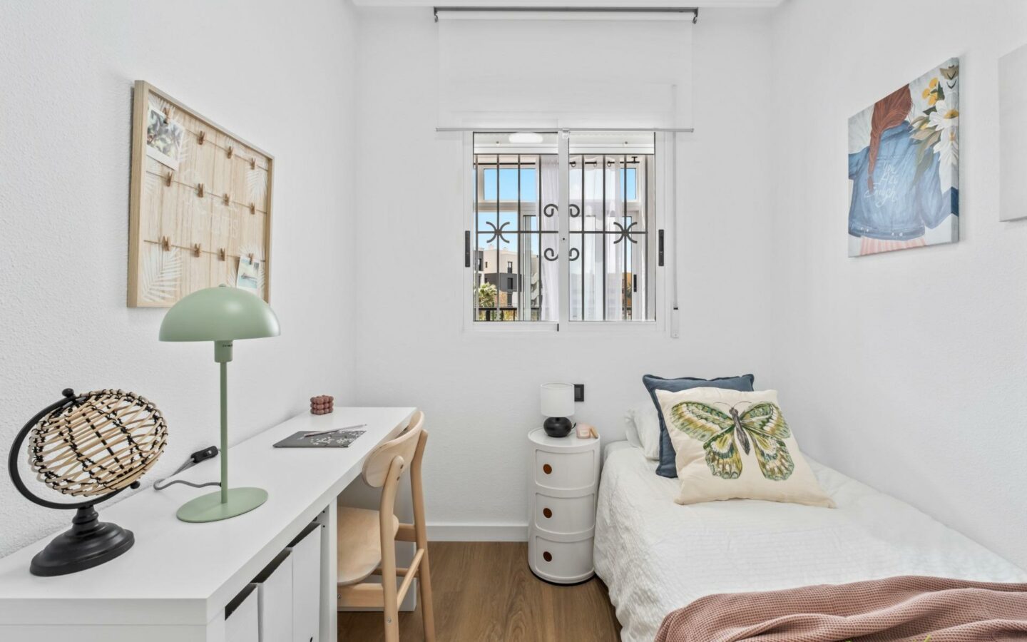 2-bedroom Apartment In Orihuela Costa, Spain (68 M²)