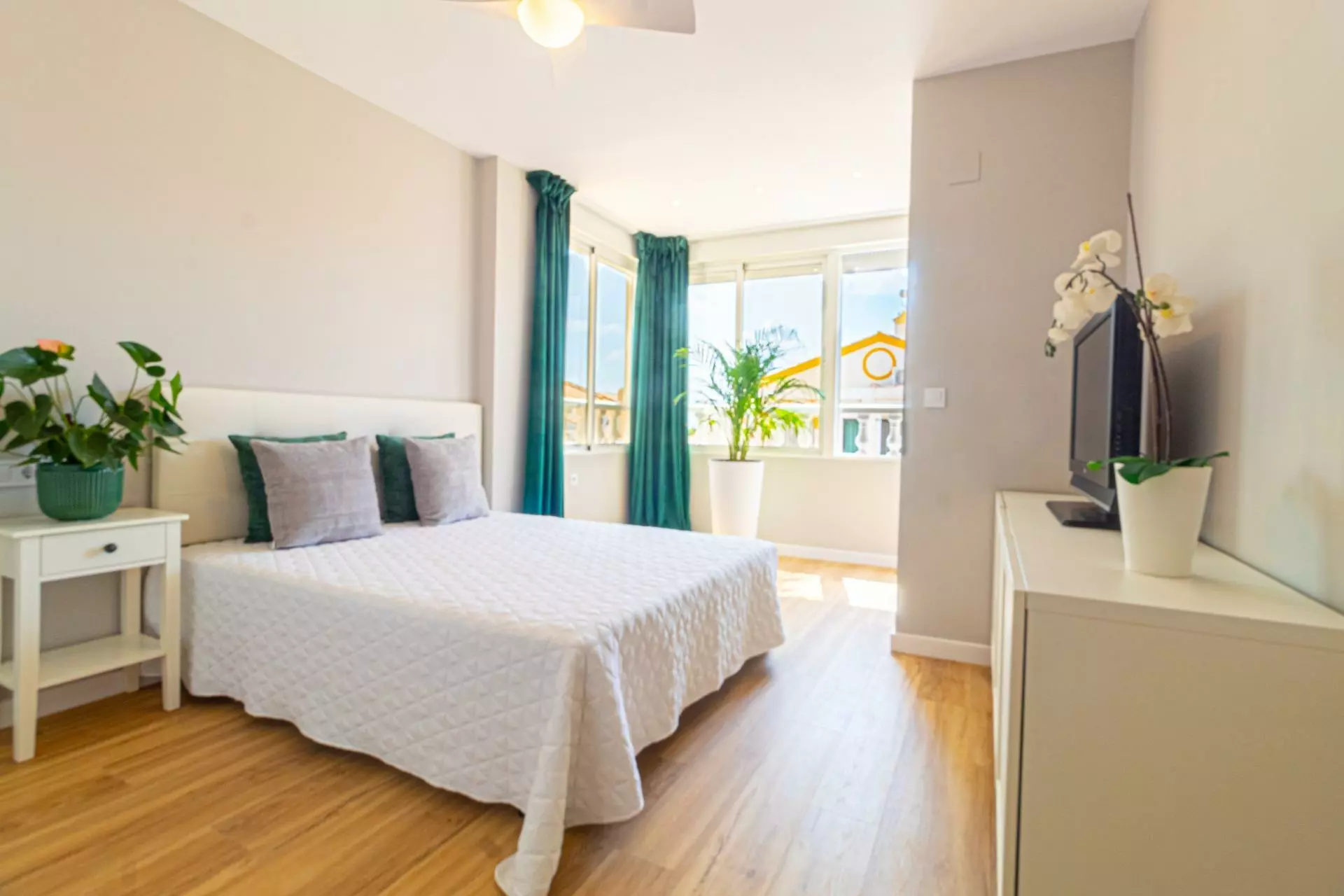 3-bedroom Townhouse In Torrevieja, Spain (85 M²)