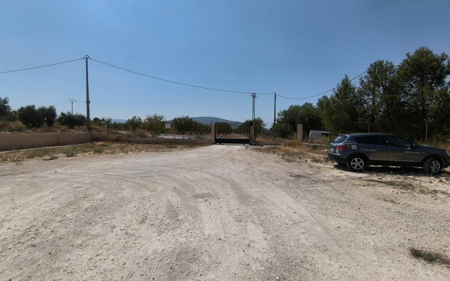 Villa 150 M² In Pinoso, Spain – Mediter Real Estate