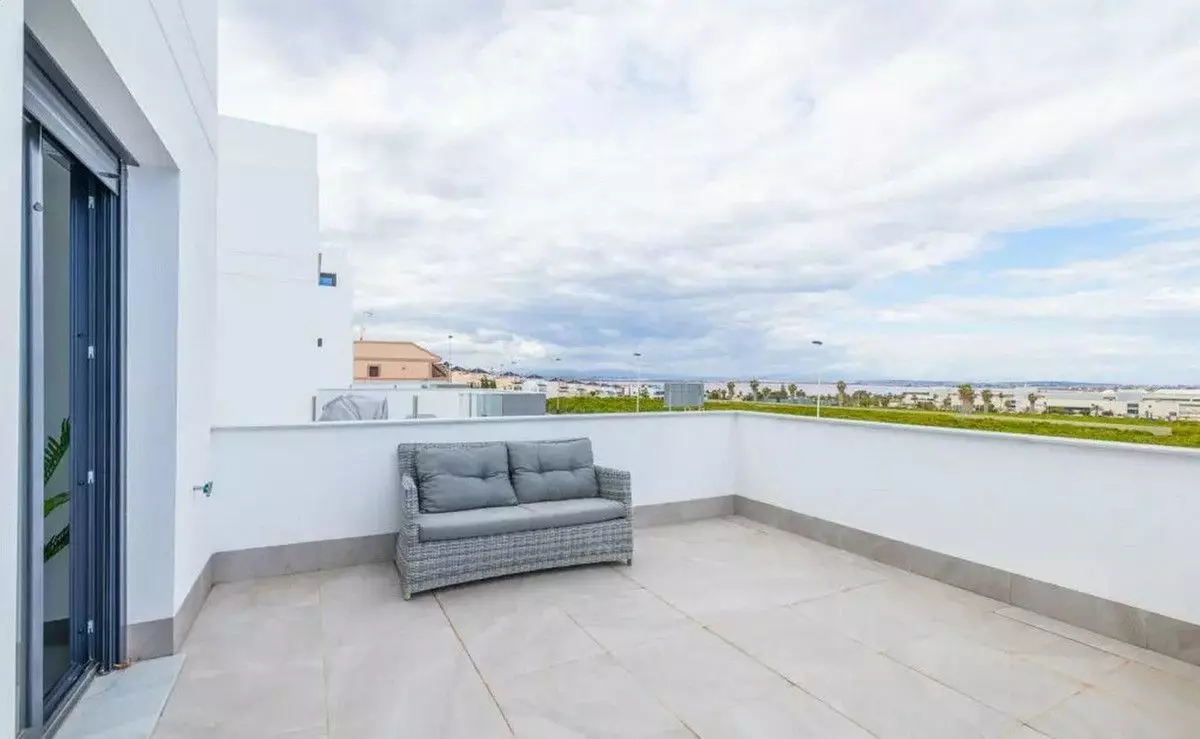 Villa 175 M² In Orihuela Costa, Spain – Mediter Real Estate