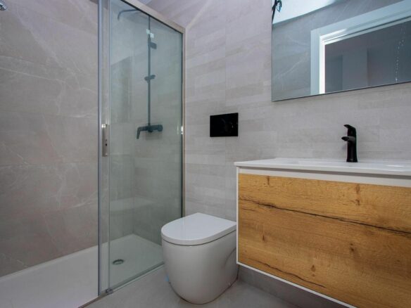 2-bedroom Apartment In Torrevieja, Spain (83 M²)