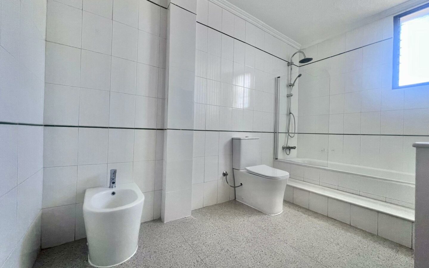 4-bedroom Duplex In Pilar De La Horadada, Spain (170 M²)