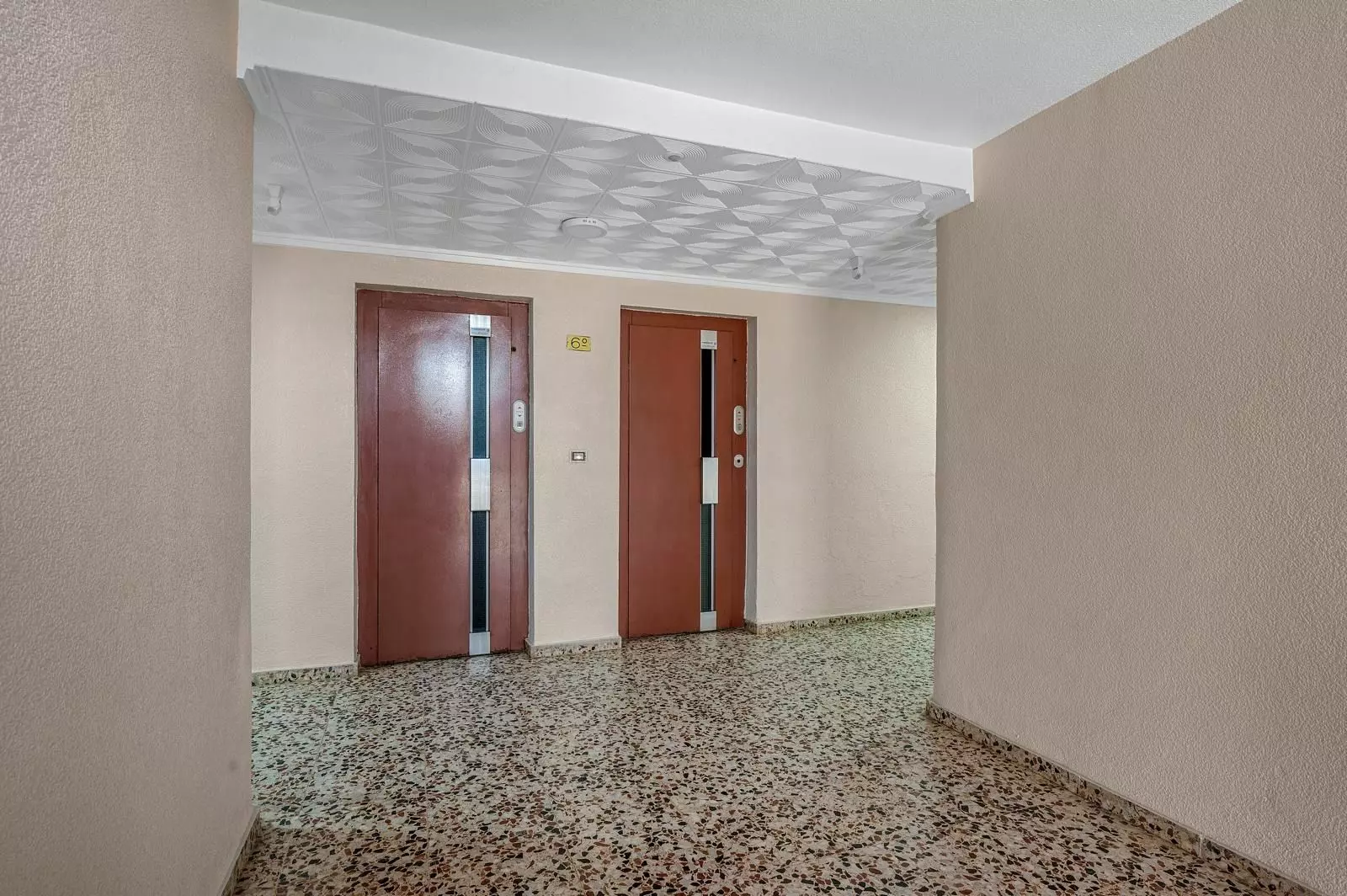 2-bedroom Penthouse In Torrevieja, Spain (75 M²)