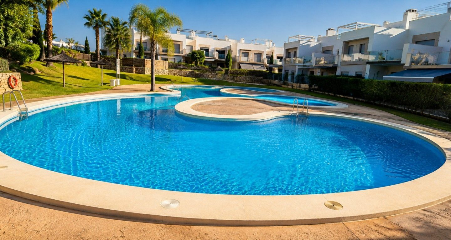 2-bedroom Bungalow In Orihuela, Spain (80 M²)