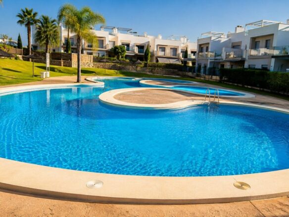 2-bedroom Bungalow In Orihuela, Spain (80 M²)