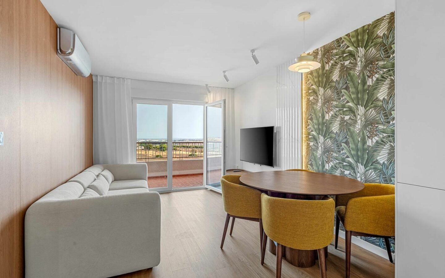 2-bedroom Penthouse In Torrevieja, Spain (75 M²)