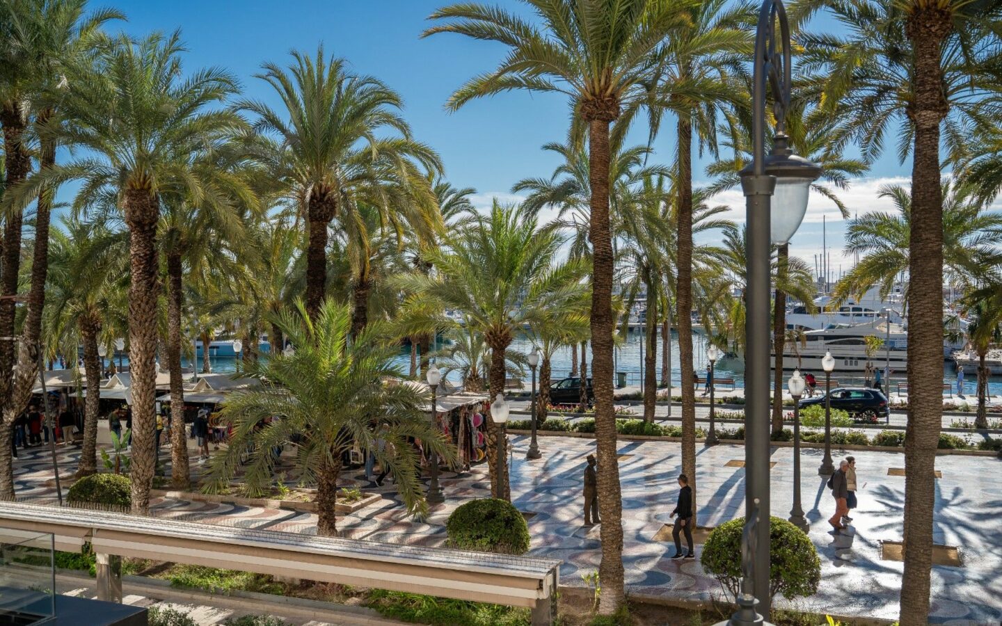 Apartment 200 M² In Alicante, Spain – Mediter Real Estate