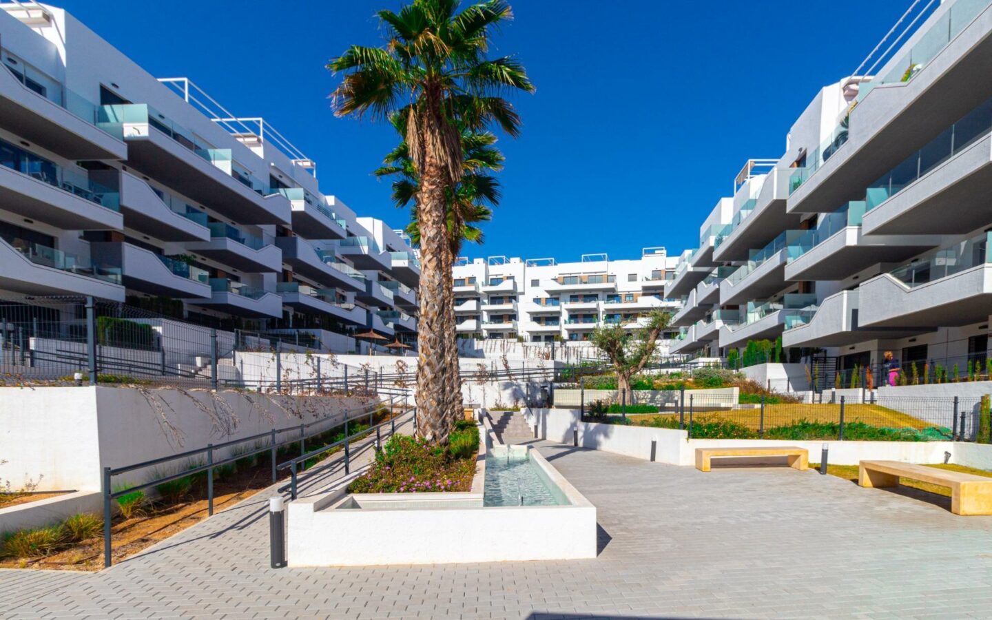 2-bedroom Apartment In Orihuela Costa, Spain (73 M²)
