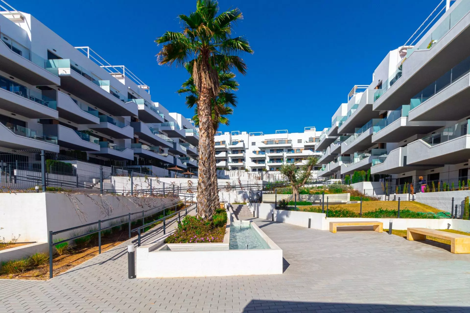 2-bedroom Apartment In Orihuela Costa, Spain (73 M²)